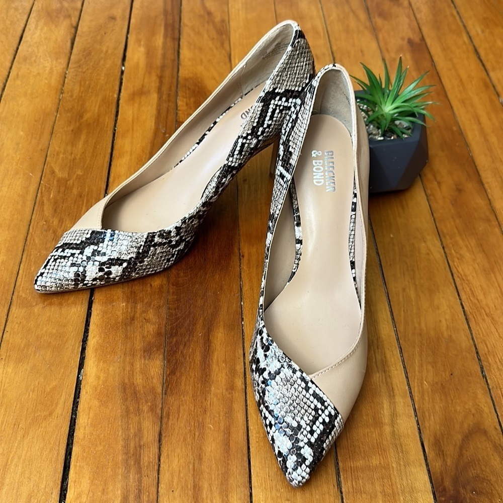 Bleecker & Bond Parker Snakeskin Print Leather Pointy Toe Heeled Pumps size 8.5